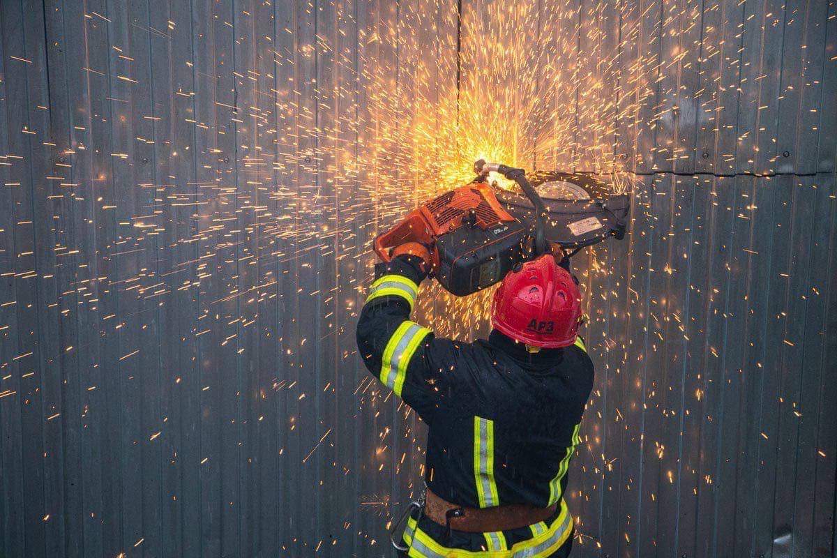 Впродовж минулого тижня (з 11 по 17 листопада) пожежно-рятувальні підрозділи Київського гарнізону здійснили 187 виїздів на ліквідацію пожеж та надзвичайних ситуацій