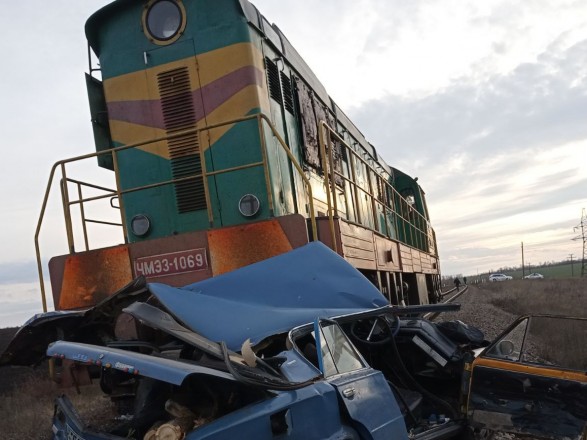 мертельна ДТП сталася на залізничному переїзді на Кіровоградщині