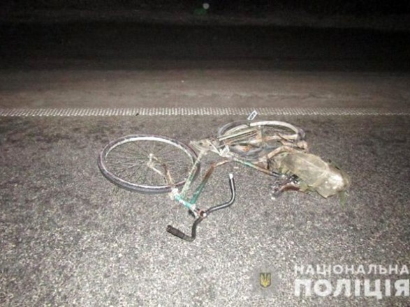 На Житомирщині поліцейський на смерть збив велосипедиста