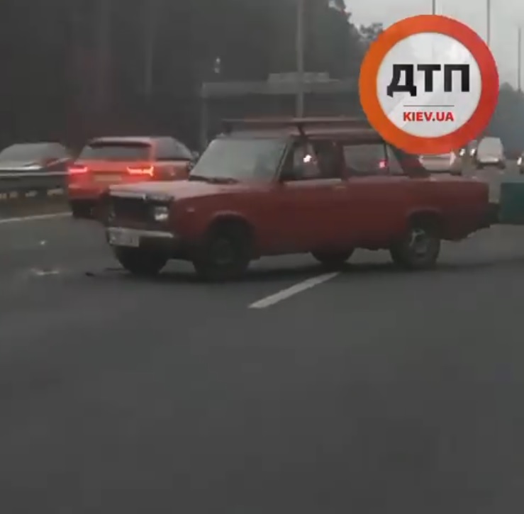 Под Киевом в Борисполе произошло ДТП с участием трех автомобилей
