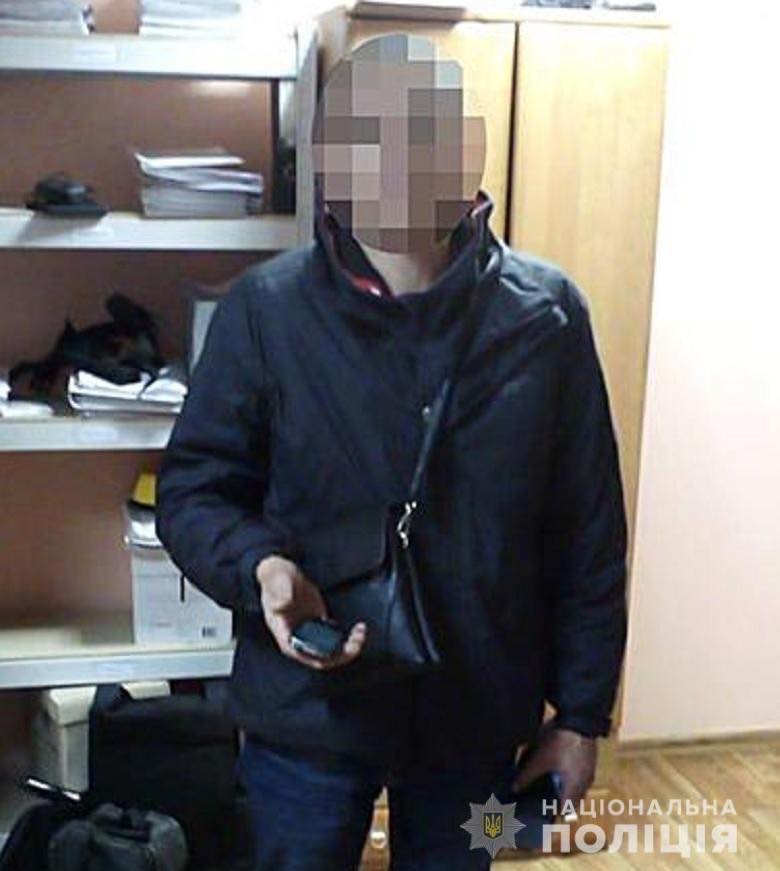 Київські поліцейські затримали псевдомінера станції метро