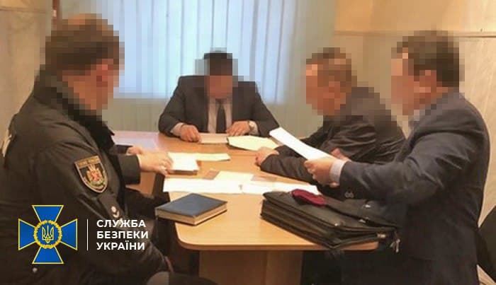 ​​СБУ викрила міського голову Коростишева на службовій недбалості