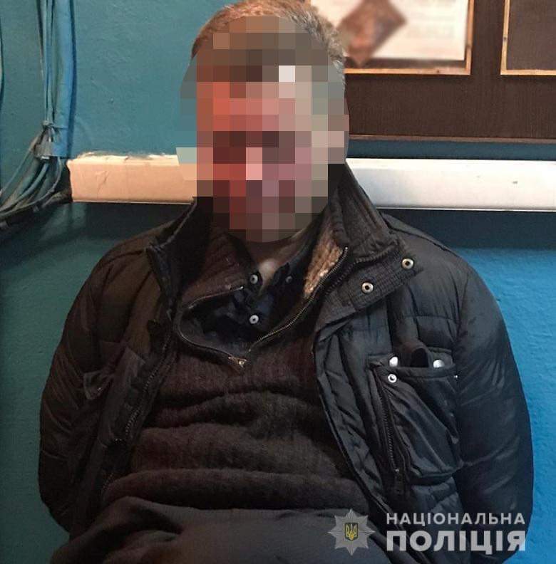 У Києві затримали пасажира підземки, який вдарив поліцейського