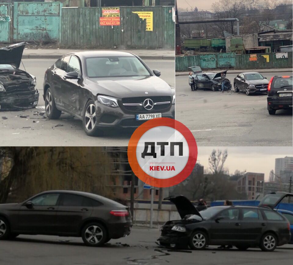 В Киеве на улице Кайсарова произошло ДТП с участием двух автомобилей