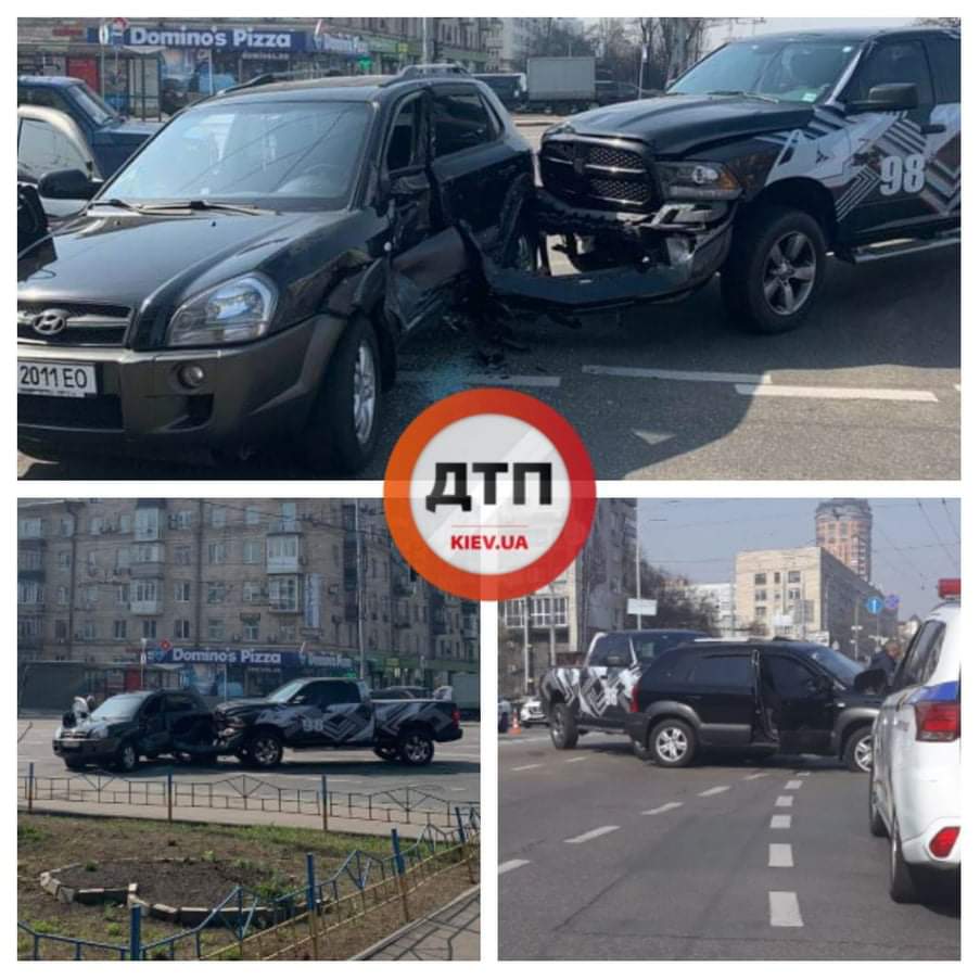 В Киеве на Печерске произошло ДТП с участием автомобиля Hyundai и внедорожника 