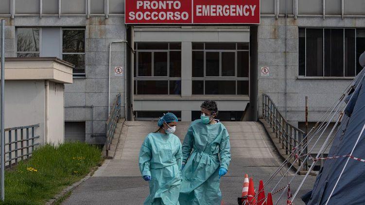 В Испании вновь начался рост смертности и заболеваемости коронавирусом