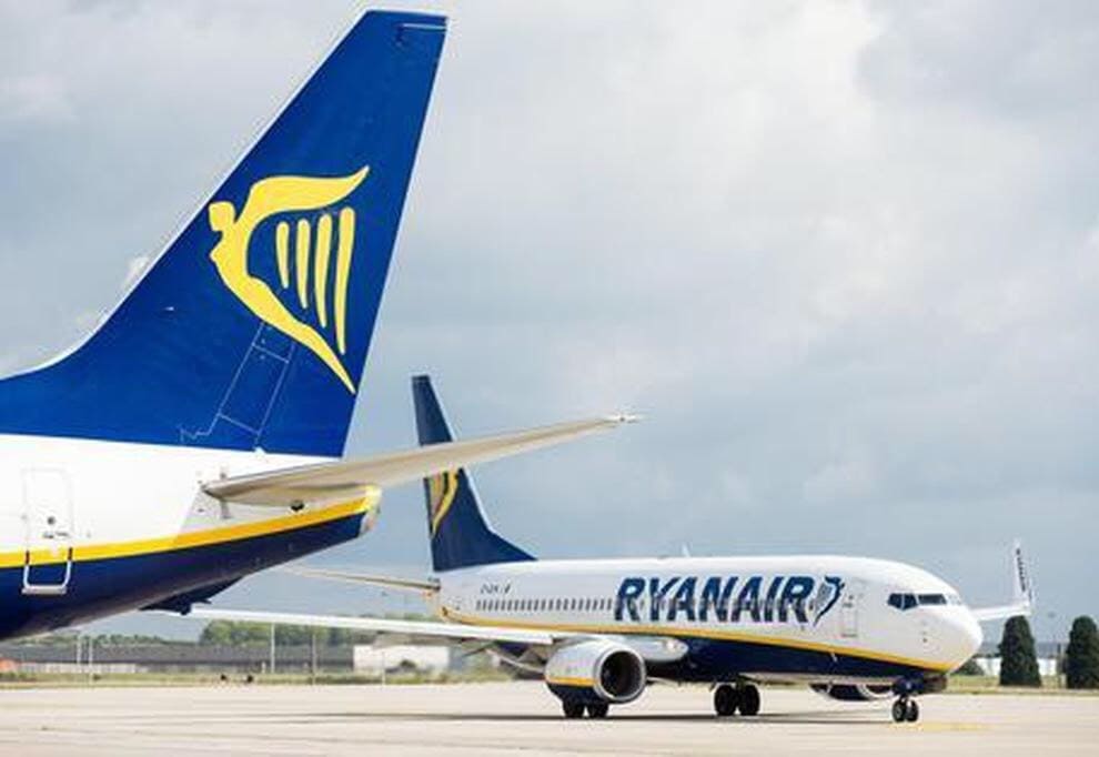 Ryanair пригрозив не відновлювати польоти, якщо уряд введе нові вимоги