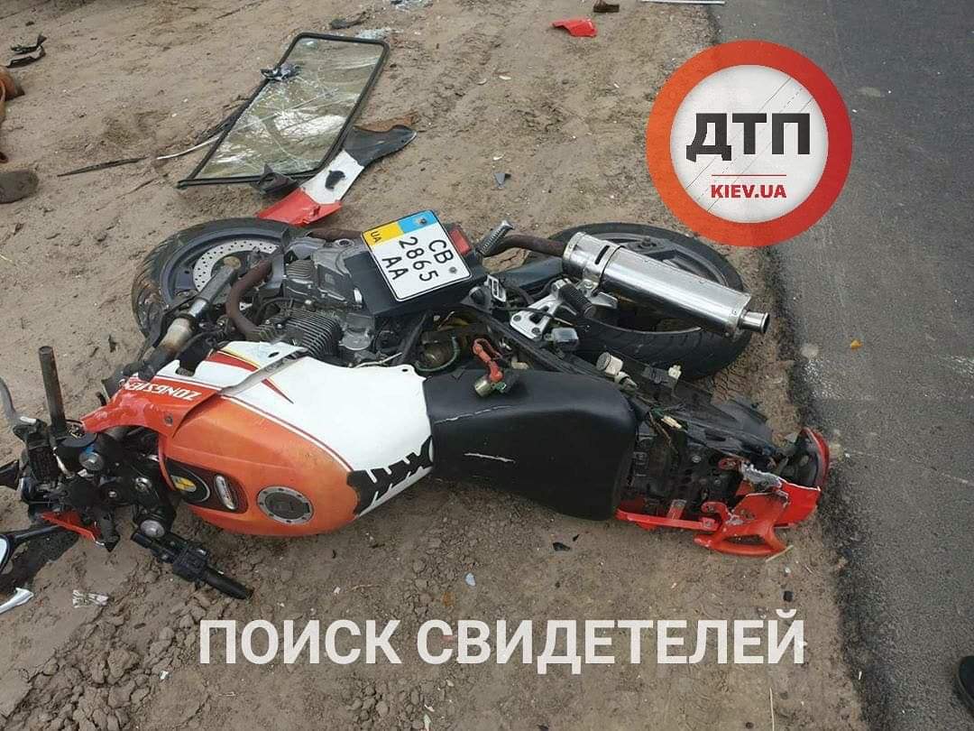 Смертельное мото ДТП под Киевом - мотоциклист погиб на месте: поиск свидетелей
