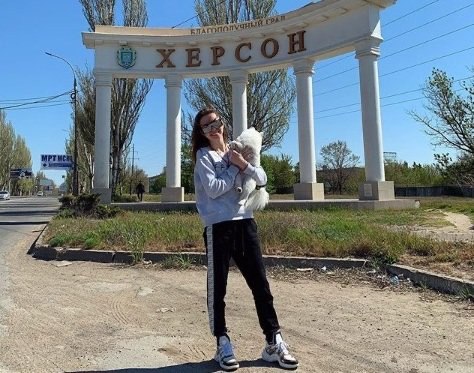 Украинка, которая в феврале отказалась эвакуироваться из Китая из-за своей собаки, вернулась в Украину
