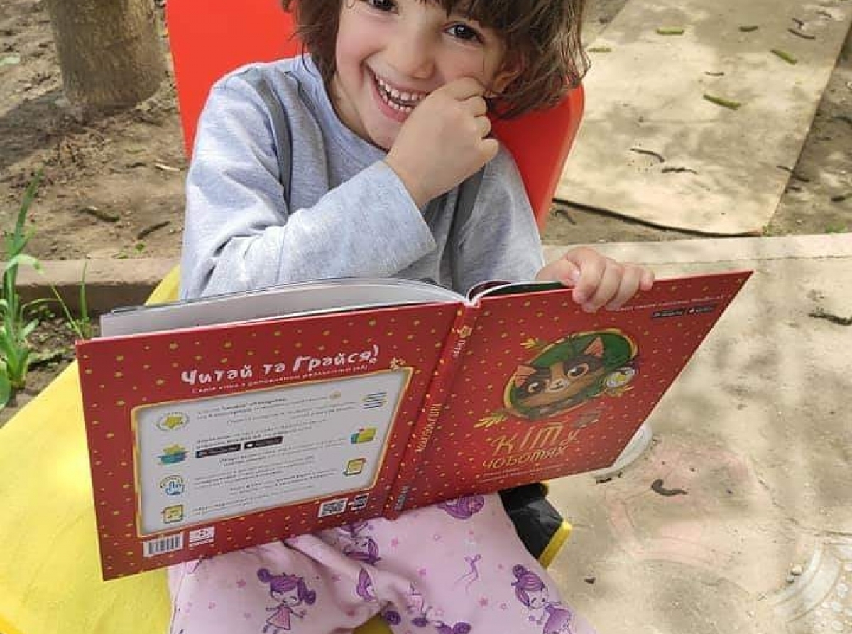 Нова пошта подарувала 40 тисяч книг сільським бібліотекам