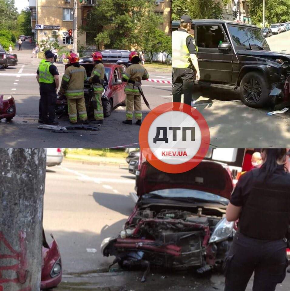 В Киеве на улице Бойчука произошло серьезное ДТП с пострадавшими: столкнулись два легковых автомобиля