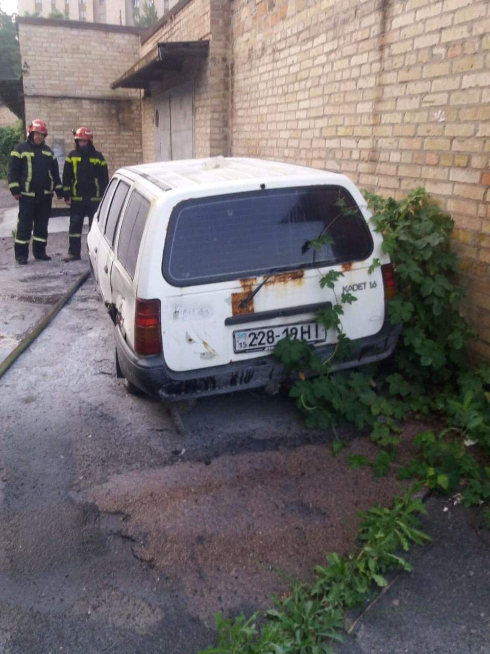 У Києві продовжують горіти автомобілі: за минулу добу згоріли дві автівки