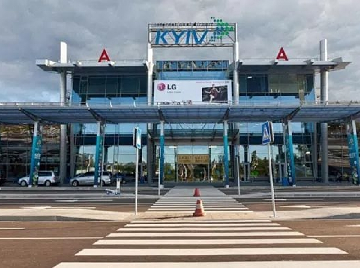 Коронакризис: аэропорт "Киев" объявил о сокращении 50% персонала