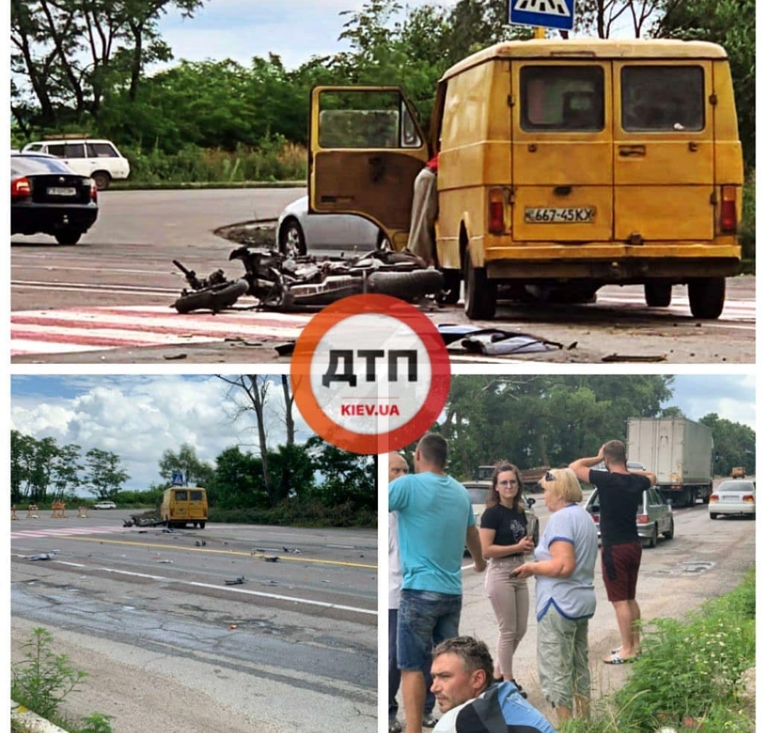 На Киевщине по Черниговской трассе произошло серьезное мото ДТП - пилот врезался в бус: обломки разлетелись на 50 метров