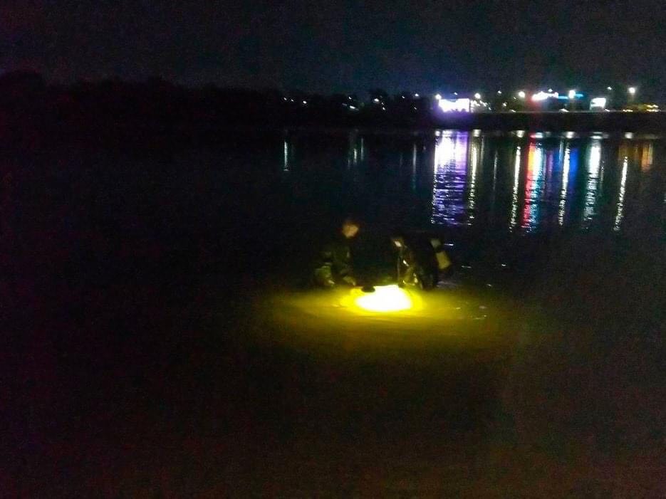 У столичному парку Муромець знайшли потонулого в озері чоловіка