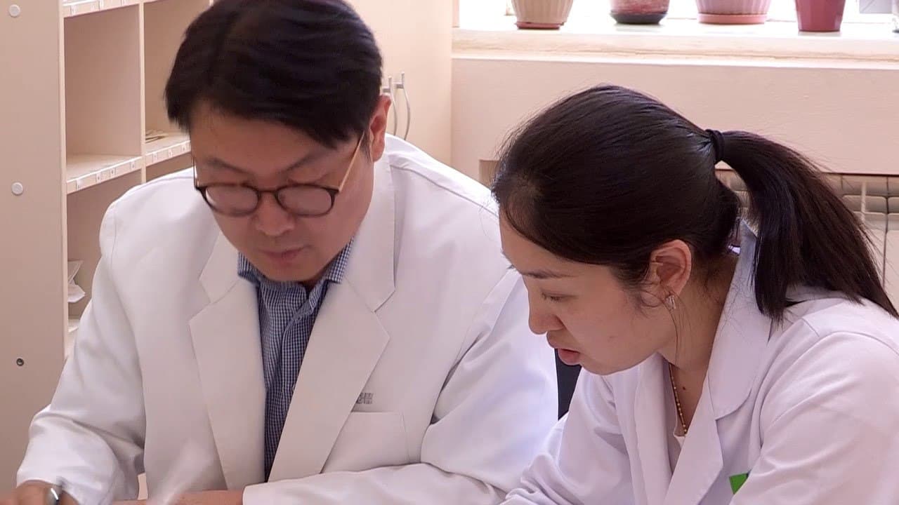 У Південній Кореї створили вакцину від COVID-19 у вигляді носового спрею