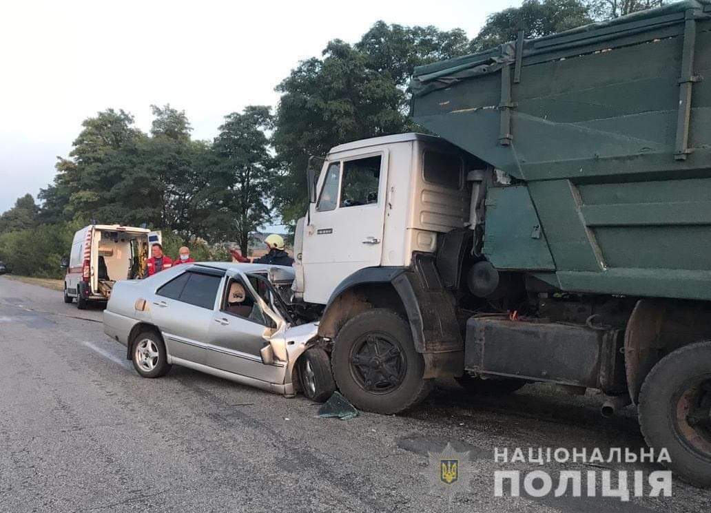 ДТП на трассе под Киевом: погибли 16-летняя девушка и ее мать