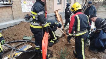 У Києві внаслідок обвалу ґрунту загинув чоловік