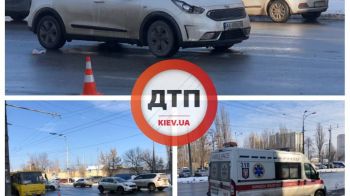 В Киеве на проспекте Науки произошло ДТП с пострадавшими: автомобиль KIA сбил женшину на нерегулируемом переходе