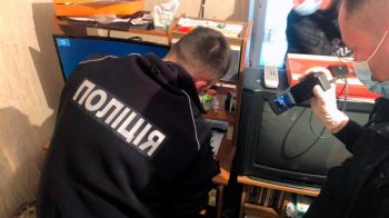 Поліцейські Буковини затримали двох педофілів за розбещення неповнолітніх