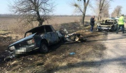 Дерзкое ограбление с пожаром: в Киевской области напали на авто, в котором перевозили пенсии. 10.04.2018