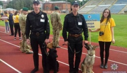 Поліцейські кінологи з Донеччини виграли срібло на міжнародних змаганнях серед 9 країн. 19.05.2018